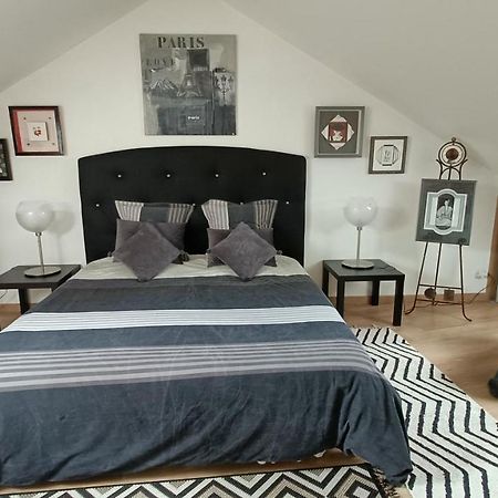 Duplex Contemporain Terrasse Exterieure Parking Apartman Leves Kültér fotó