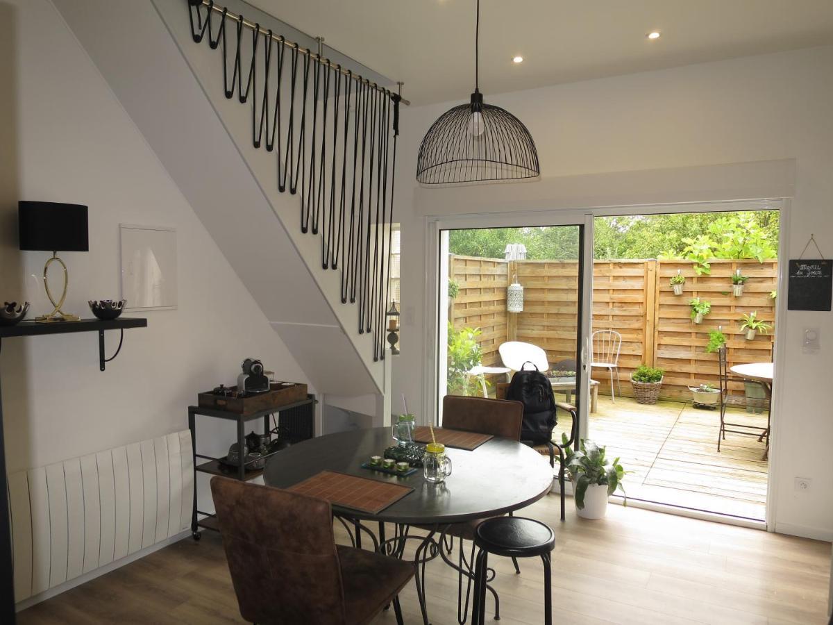Duplex Contemporain Terrasse Exterieure Parking Apartman Leves Kültér fotó